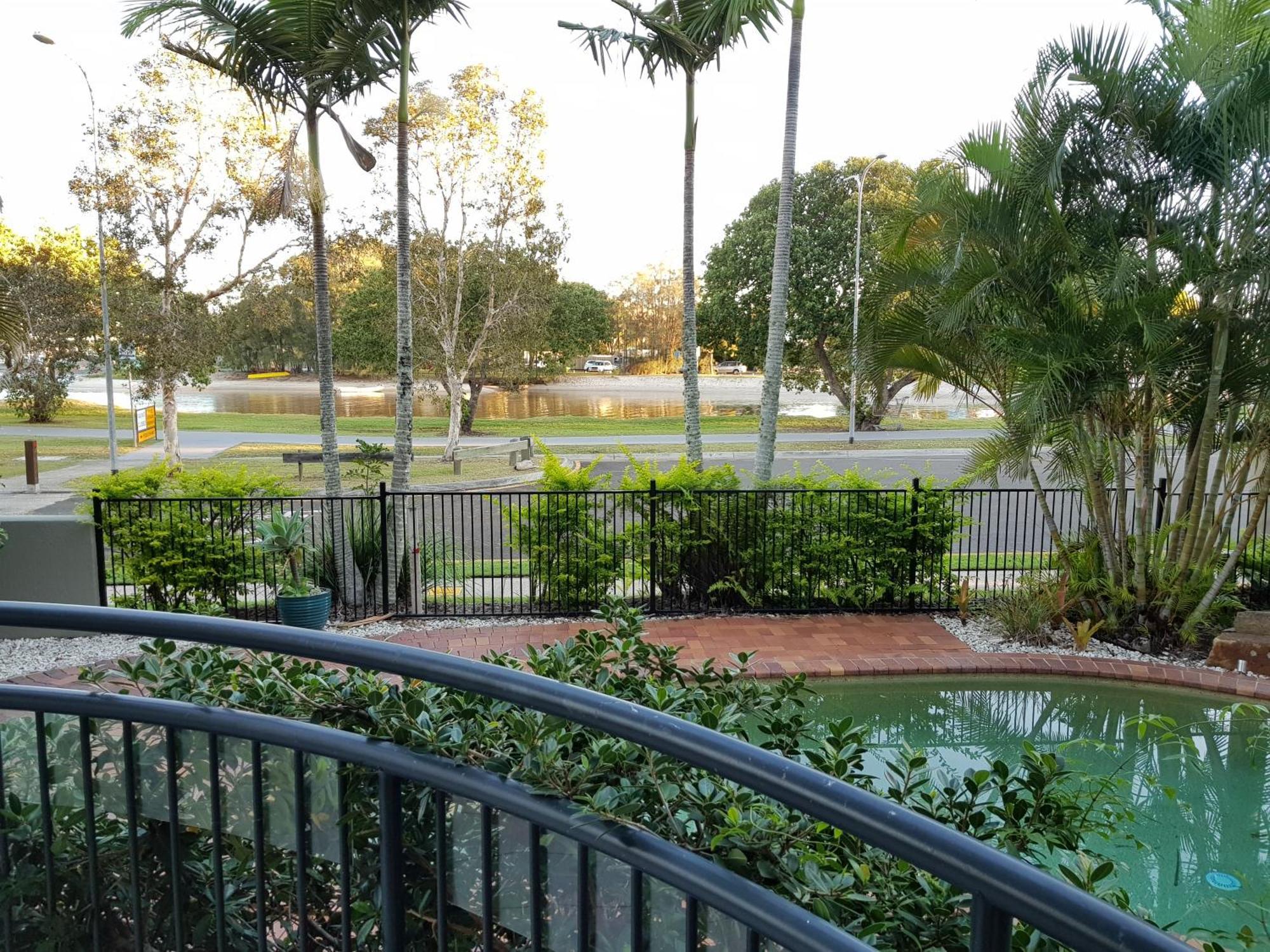 Excellsior Apartments Mooloolaba Extérieur photo