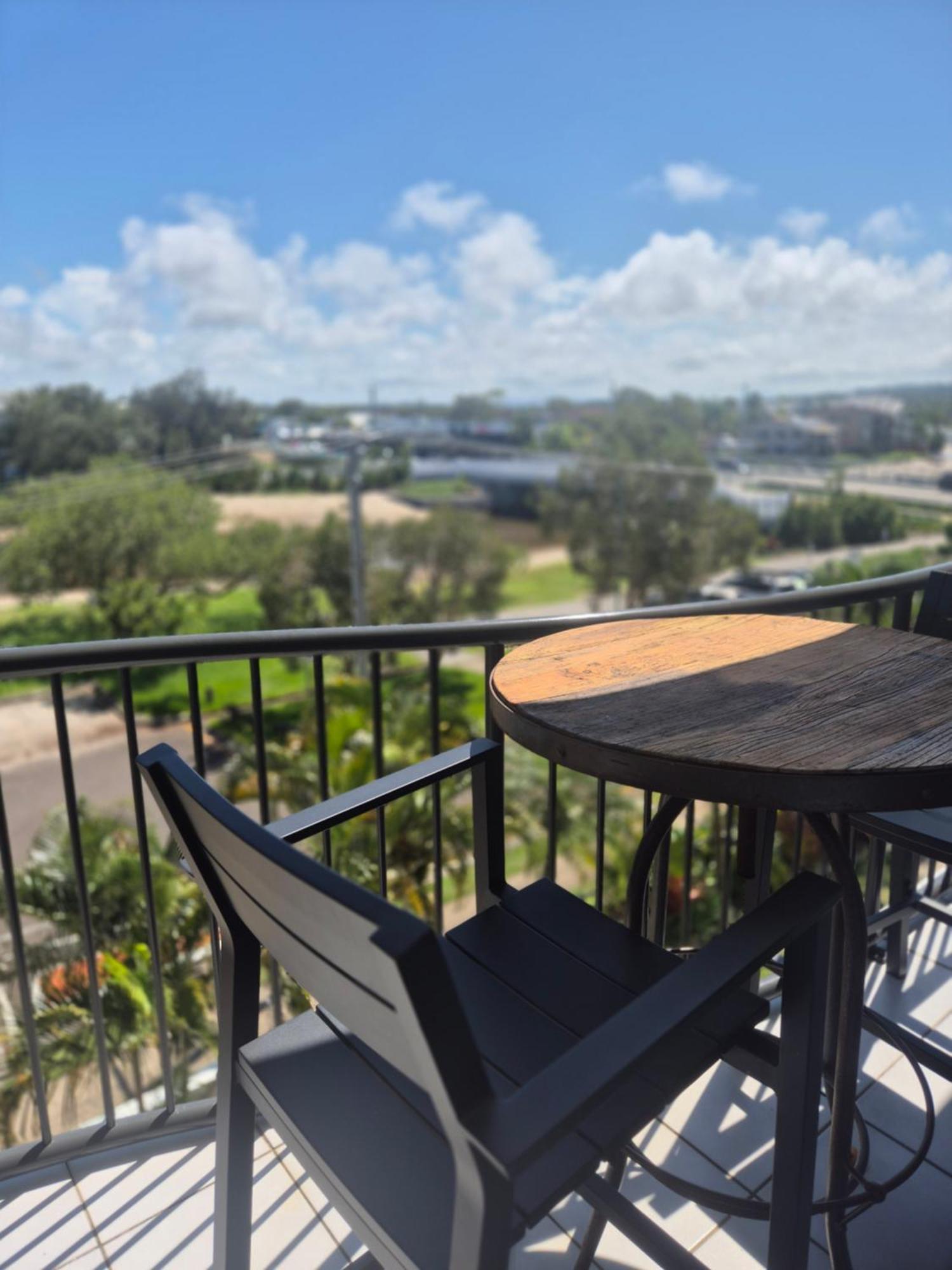 Excellsior Apartments Mooloolaba Extérieur photo