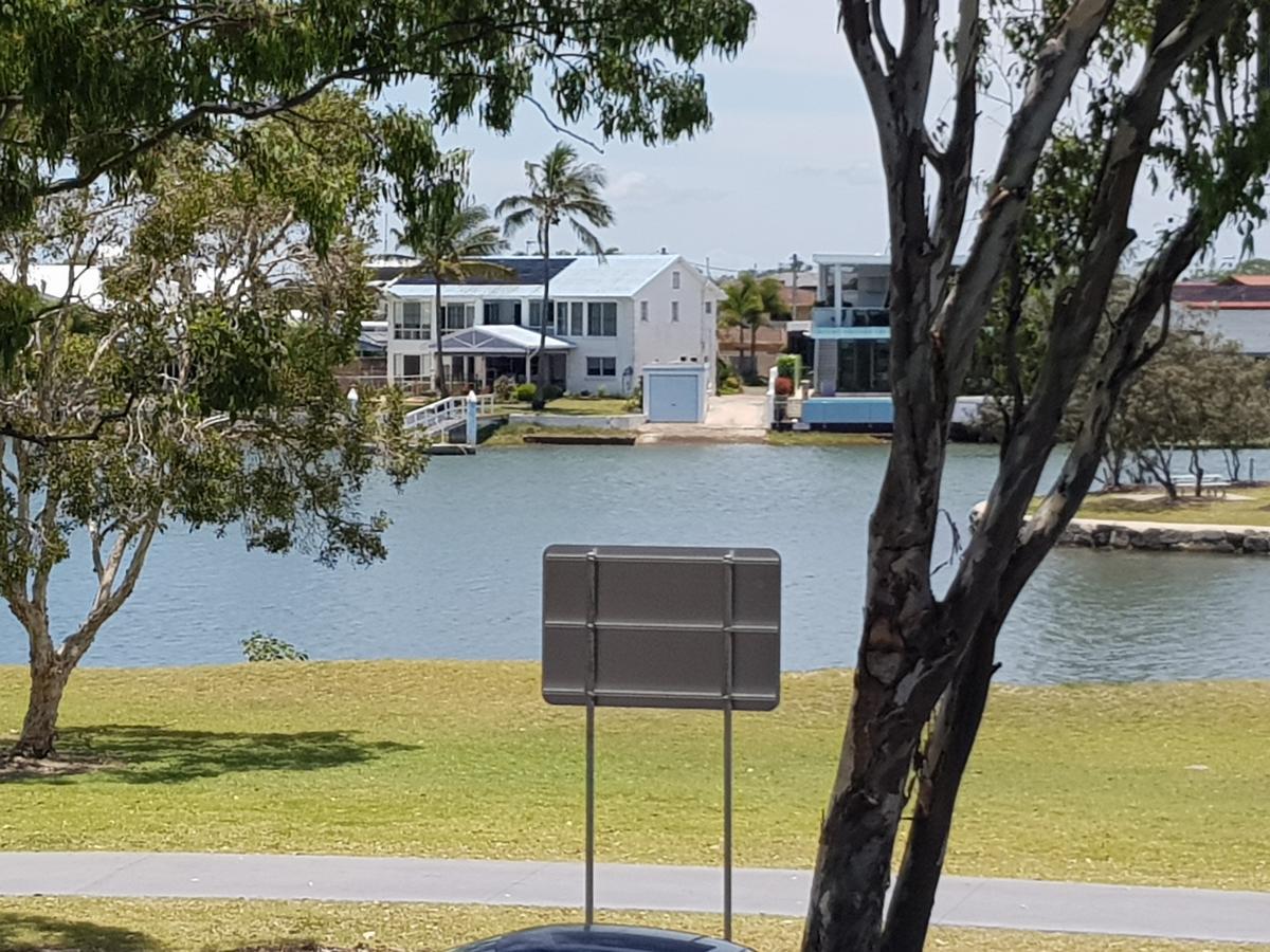 Excellsior Apartments Mooloolaba Extérieur photo